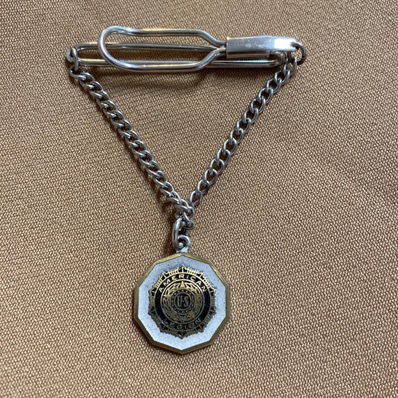 American Legion Tie Clasp - Picture 1 of 3